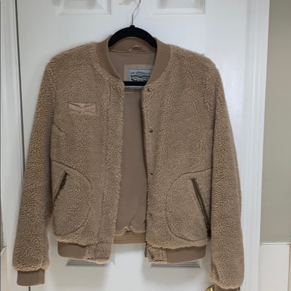 Levi's Jackets & Blazers - Levi SHERPA bomber jacket!